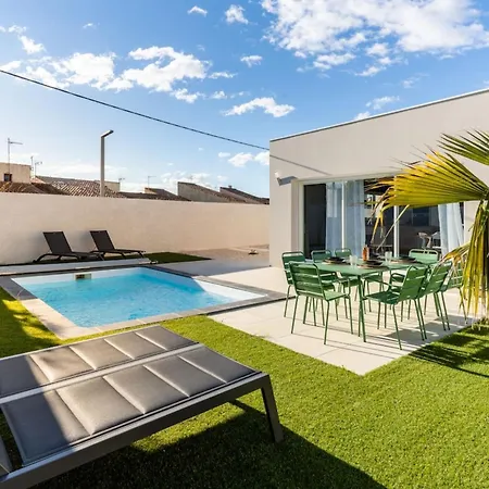 Duo 6br 2 Pools 500 M * Sérignan