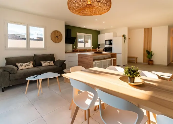 Duo 6br 2 Pools 500 M Sérignan