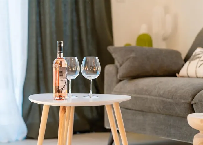 Duo 6br 2 Pools 500 M Villa *