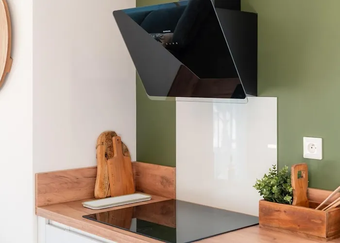 Duo 6br 2 Pools 500 M Villa *