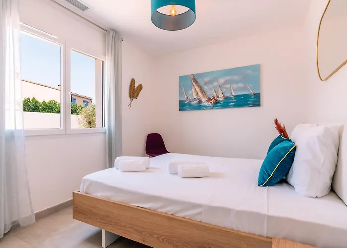 Duo 6br 2 Pools 500 M Villa *