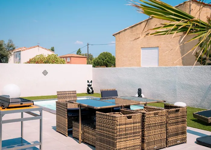 Duo 6br 2 Pools 500 M Villa *